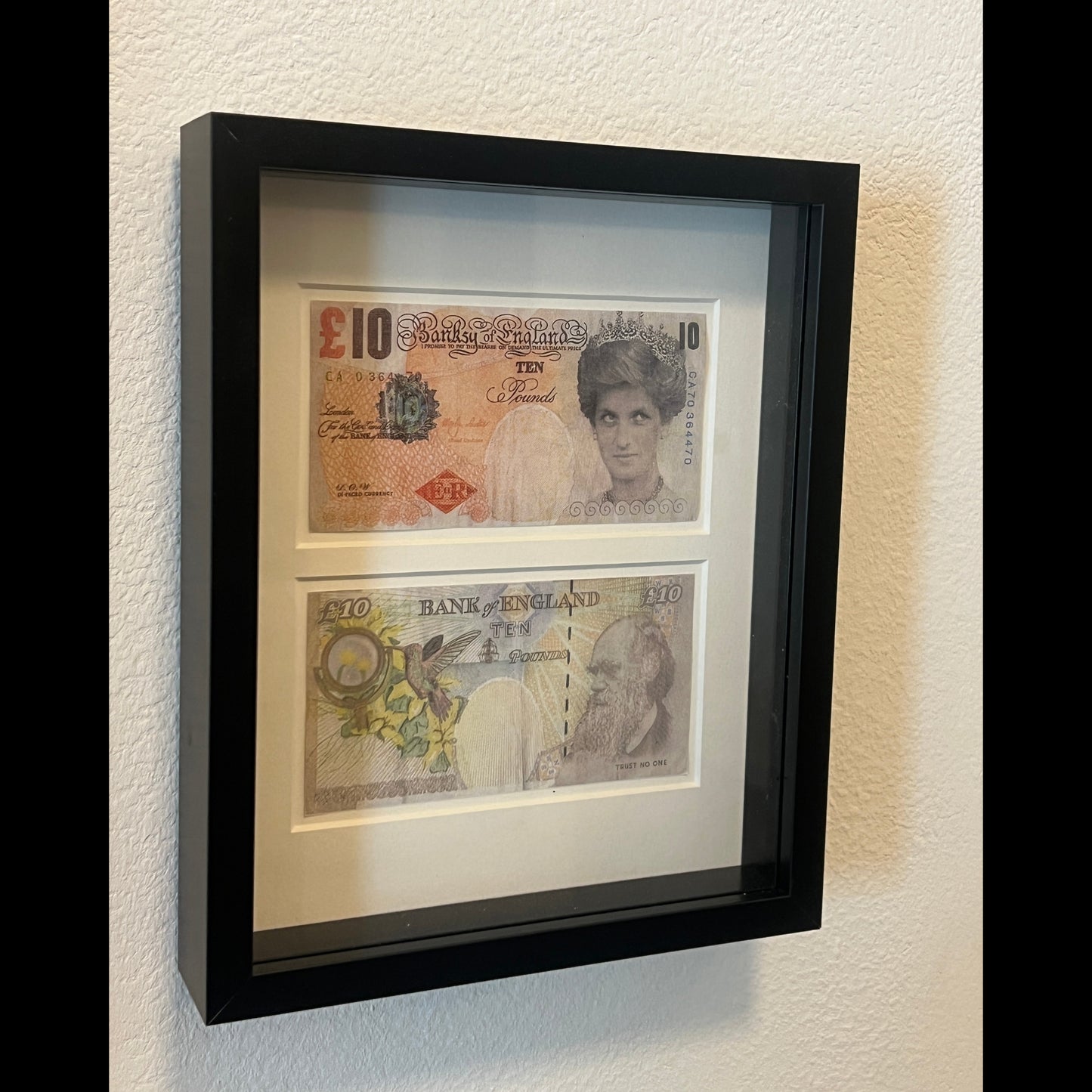 Bansky. Di-Faced Tenner. 2004